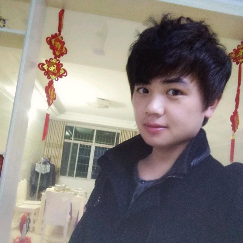 凤凰机器人卡卡老师的第一张照片--上高中老年相亲网